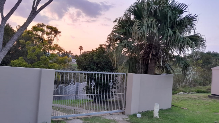 3 Bedroom Property for Sale in Amalinda Eastern Cape